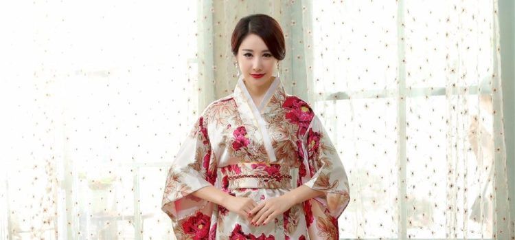 kimono traditionnel japonais
