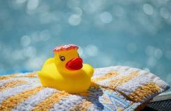 Sortie de bain jouet bébé