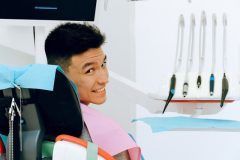 sourire éclatante